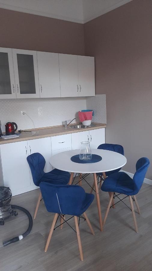 Glamour Apartman Gyula Exterior photo