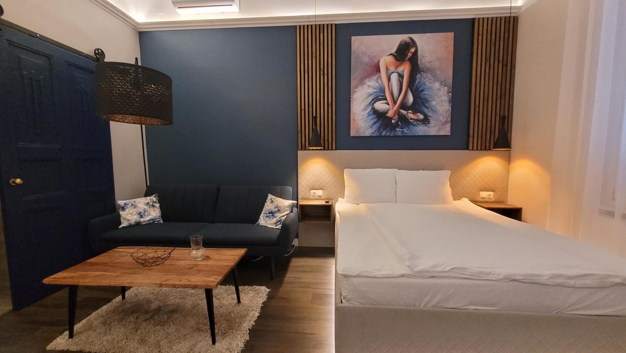 Glamour Apartman Gyula Exterior photo